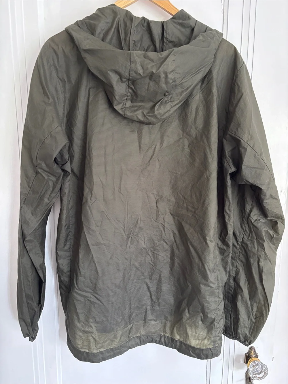 Patagonia Men’s Houdini Lightweight Jacket - Green - Picture 3 of 3